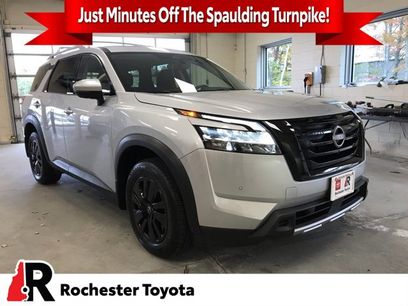 Used 2024 Nissan Pathfinder SL w/ Cargo Package