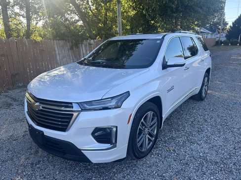Used 2022 Chevrolet Traverse High Country w/ LPO, Floor Liner Package image 1