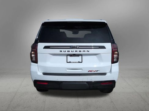 Used 2023 Chevrolet Suburban RST w/ Luxury Package image 5