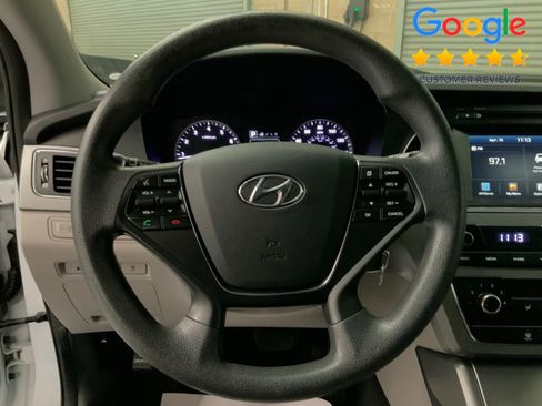 Used 2016 Hyundai Sonata SE image 13