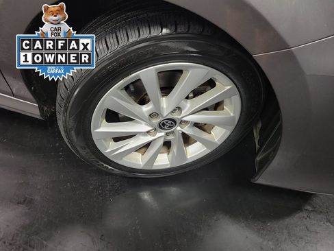 Used 2023 Toyota Camry LE FWD image 10