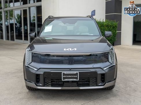 Certified 2024 Kia EV9 GT-Line AWD/4WD image 2