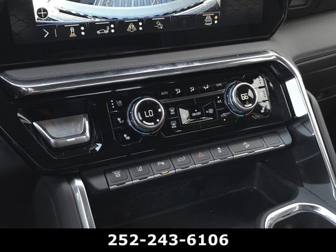 Used 2025 GMC Sierra 2500 Denali w/ Denali Reserve Package image 16