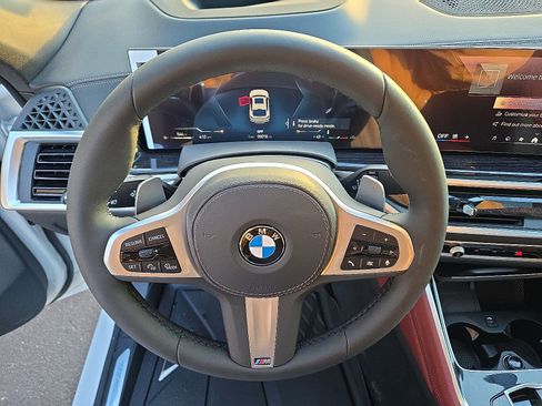 New 2026 BMW X6 xDrive40i w/ Climate Comfort Package image 8