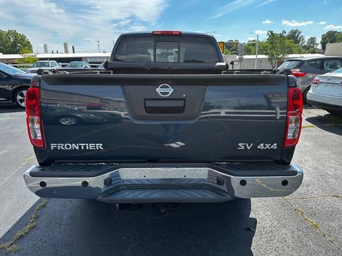 Used 2020 Nissan Frontier SV AWD/4WD image 6