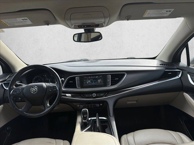 Used 2018 Buick Enclave Essence FWD image 23