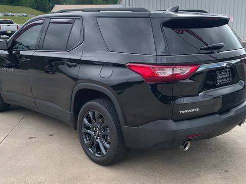 Used 2020 Chevrolet Traverse RS FWD image 3