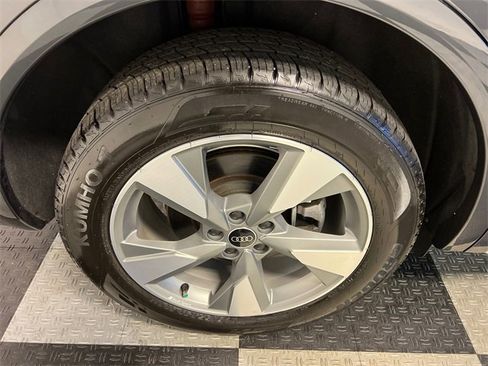 Used 2024 Audi Q5 2.0T Premium Plus w/ Premium Plus Package image 15