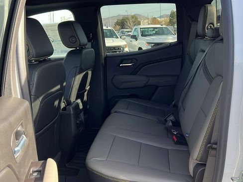 New 2026 Chevrolet Colorado ZR2 w/ ZR2 Bison Edition image 15