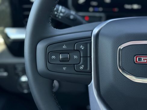 New 2026 GMC Sierra 1500 SLE w/ X31 Off-Road Package image 11