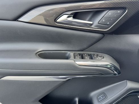 New 2026 Chevrolet Traverse High Country w/ LPO, Floor Liner Package image 11