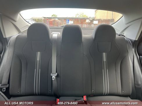Used 2022 Hyundai Elantra Blue FWD image 24