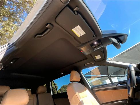 Certified 2023 Volkswagen Tiguan SE R-Line image 13