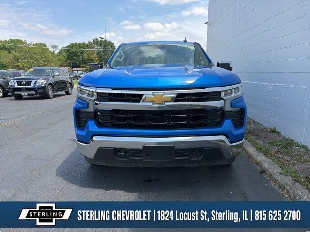 Used 2025 Chevrolet Silverado 1500 LT AWD/4WD image 8