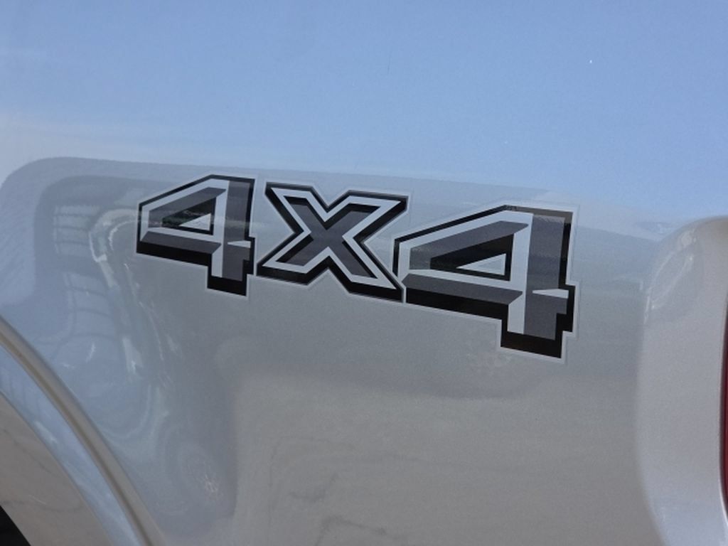 Used 2025 Ford F150 XLT w/ Equipment Group 301A Standard AWD/4WD image 8