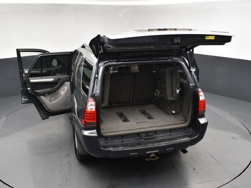 Used 2007 Toyota 4Runner SR5 image 26