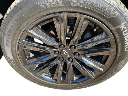 Used 2023 Chevrolet Tahoe Premier w/ Advanced Technology Package AWD/4WD image 9