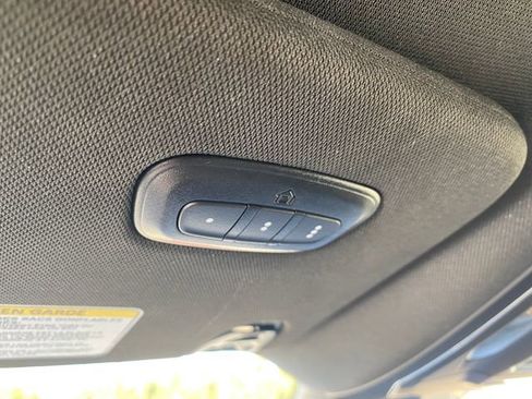 Used 2024 Jeep Wagoneer Series II image 9