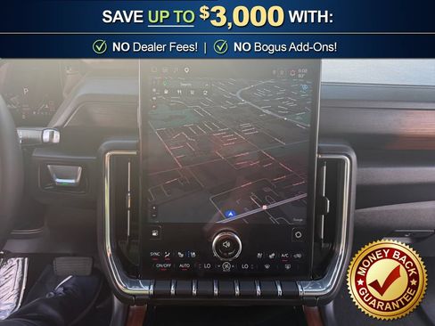 Used 2025 GMC Yukon XL Denali AWD/4WD image 26