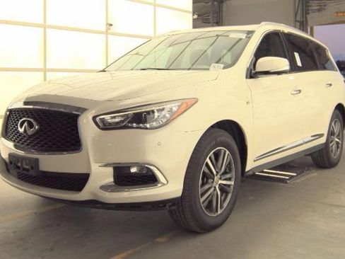 Used 2019 INFINITI QX60 Luxe w/ Essential Package image 1