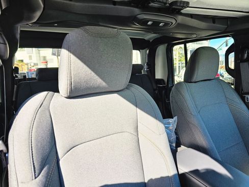 New 2026 Jeep Gladiator Willys image 27