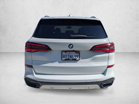 Used 2022 BMW X5 sDrive40i w/ M Sport Package RWD image 7