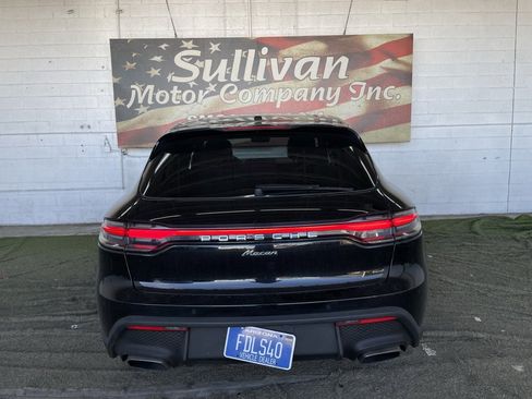 Used 2024 Porsche Macan image 4