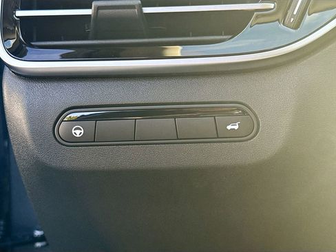 Used 2026 INFINITI QX60 Luxe w/ Cargo Package image 11