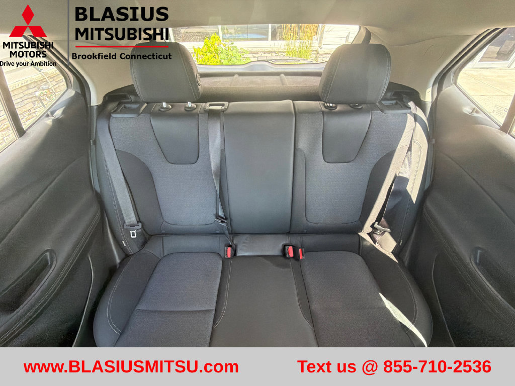 Used 2024 Buick Encore GX Preferred FWD image 39