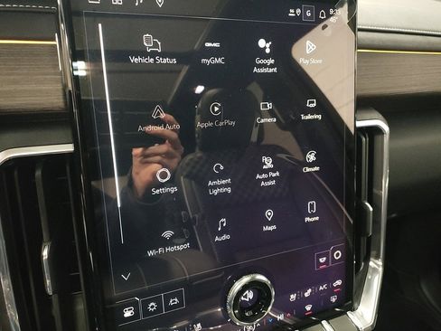 New 2026 GMC Acadia Denali w/ Super Cruise Package image 31