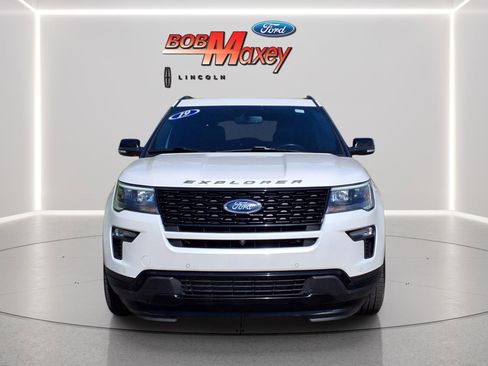 Used 2019 Ford Explorer Sport w/ Equipment Group 401A AWD/4WD image 2