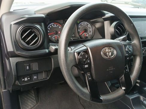 Used 2021 Toyota Tacoma SR w/ SR Convenience Package image 18