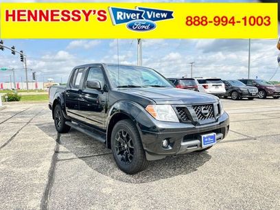 Used 2021 Nissan Frontier SV w/ Midnight Edition Floor Mats