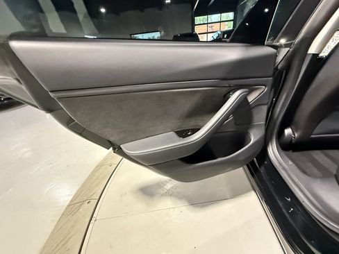 Used 2019 Tesla Model 3 Standard Range Plus RWD image 38