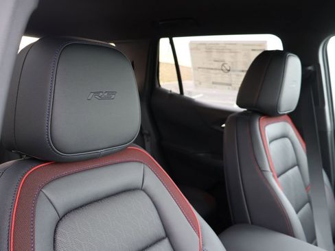 New 2026 Chevrolet Equinox RS w/ Convenience Package III FWD image 45