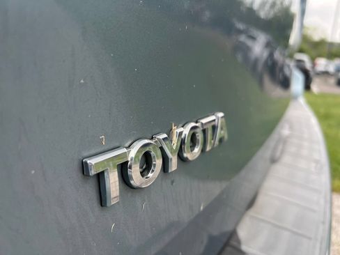 Used 2007 Toyota Sienna LE FWD image 12