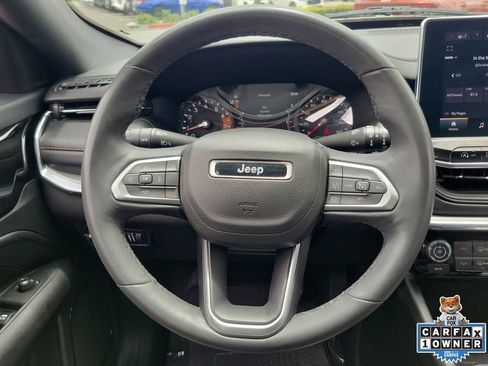 Used 2023 Jeep Compass Limited AWD/4WD image 23