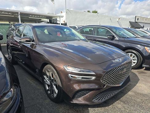Used 2022 Genesis G70 2.0T RWD image 6