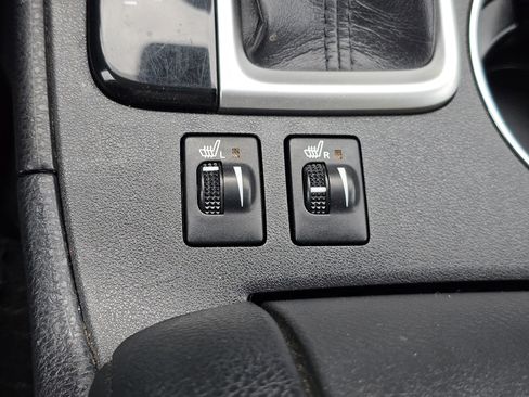 Used 2019 Toyota Highlander XLE image 15