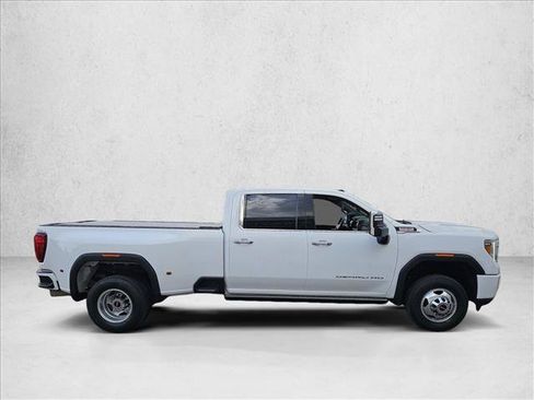 Used 2023 GMC Sierra 3500 Denali w/ Denali Ultimate Package AWD/4WD image 4