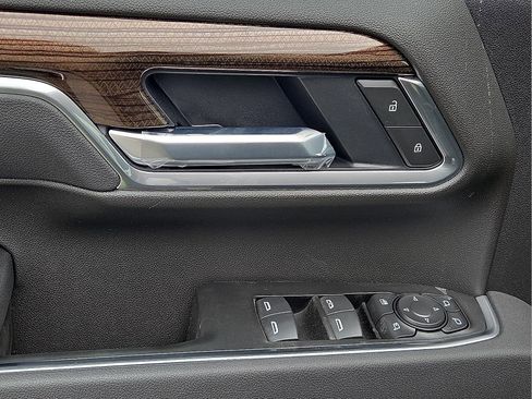 Used 2026 Chevrolet Silverado 2500 LT w/ Trail Boss Package image 13