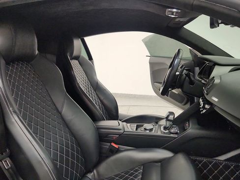 Used 2017 Audi R8 V10 plus AWD/4WD image 35