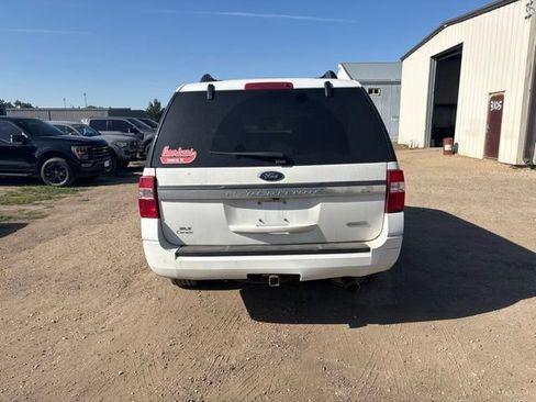 Used 2017 Ford Expedition EL XLT w/ Equipment Group 201A AWD/4WD image 8