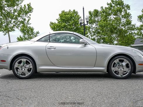 Used 2005 Lexus SC 430 Convertible RWD image 19