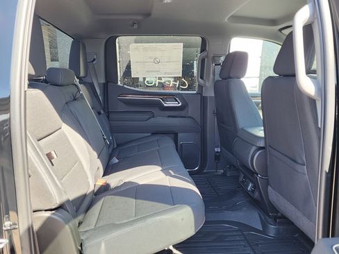 New 2026 GMC Sierra 1500 Elevation w/ LPO, Elevation Black Package AWD/4WD image 42