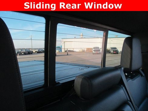 Used 2022 GMC Sierra 1500 SLT w/ SLT Premium Package image 21