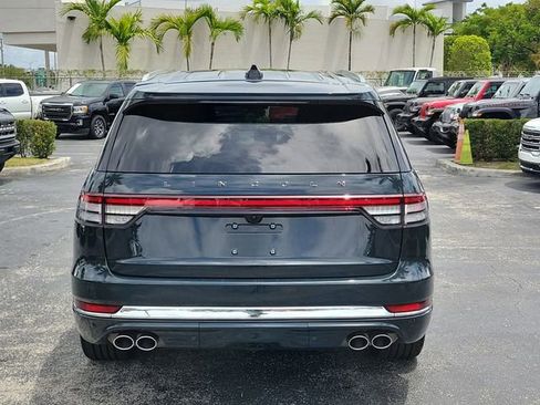 Used 2025 Lincoln Aviator Black Label AWD/4WD image 5