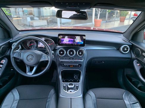 Used 2018 Mercedes-Benz GLC 300 image 12