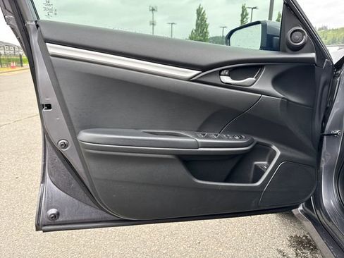 Used 2021 Honda Civic Sport image 16
