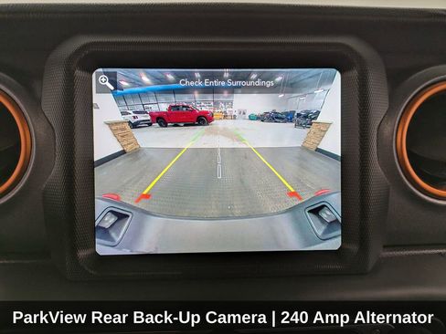 Used 2021 Jeep Gladiator Mojave AWD/4WD image 16